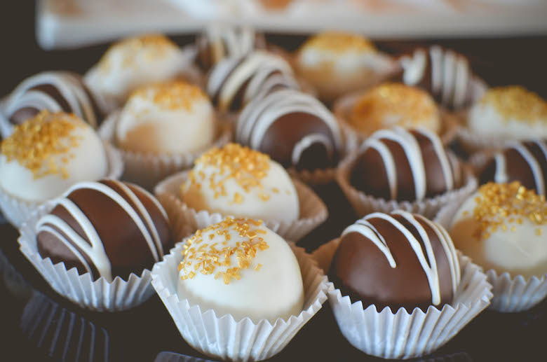 wedding chocolate favors