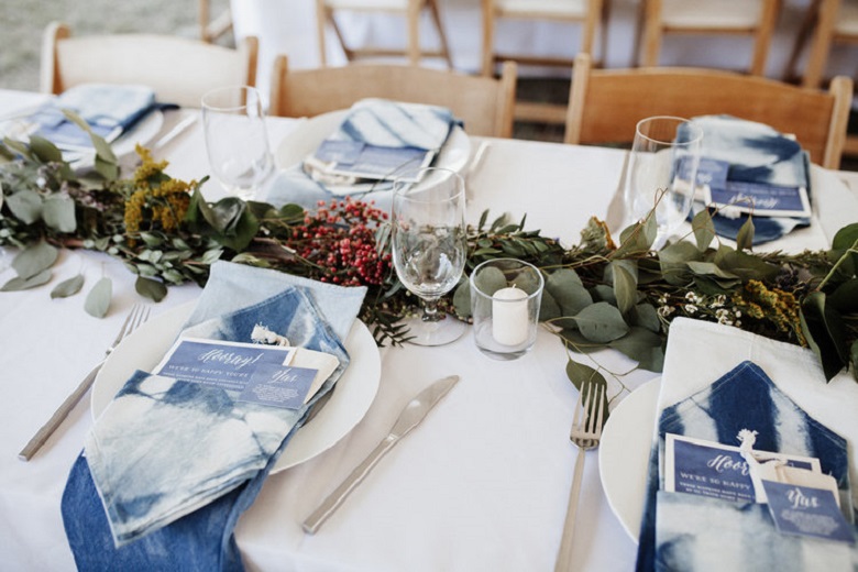 dried leaves greenery garland centerpiece for vintage weddings