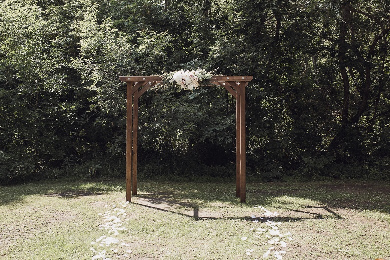 simple wood ceremony marker