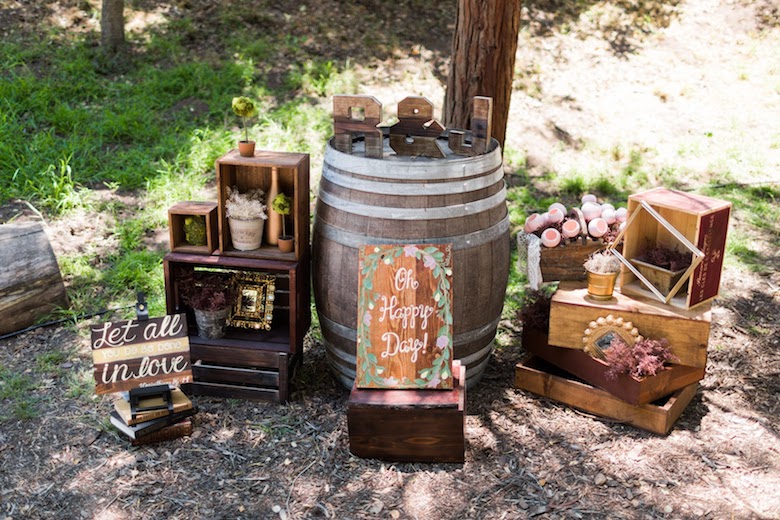 wooden boxes and barrel roo for wedding decor